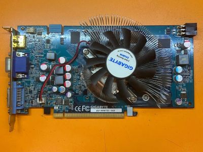 Лот: 18283903. Фото: 1. Б/У видеокарта Nvidia GigaByte... Видеокарты