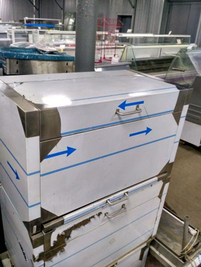 Лот: 16214301. Фото: 1. Диспенсер для хлеба electrolux... Торговое