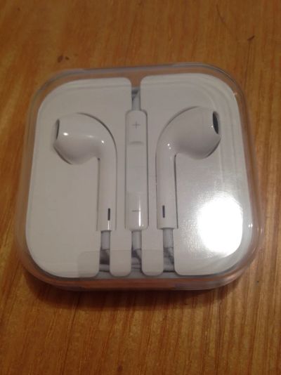 Лот: 6839066. Фото: 1. наушники Apple EarPods оригинал... Красноярск