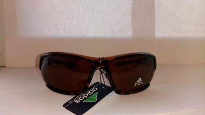 Лот: 9742285. Фото: 1. Очки Adidas polarized. Много других... Очки солнцезащитные