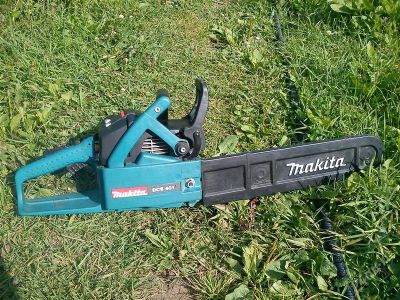 Лот: 2180572. Фото: 1. бензопила MAKITA DCS-401. Бензо-, мотоинструмент