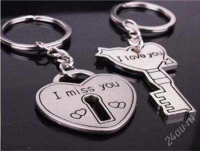 Лот: 1788275. Фото: 1. Брелоки "I Love&Miss You" (Пара... Сувенирные мелочи