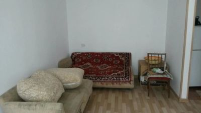 Лот: 10100147. Фото: 1. Сдам 1-комнатную Центр, Урицкого. Квартиры, студии