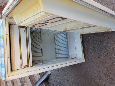 Лот: 12074513. Фото: 1. Холодильник Бирюса 3. Холодильники, морозильные камеры