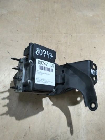 Лот: 21403095. Фото: 1. блок abs Nissan Dualis NJ10. Двигатель и элементы двигателя