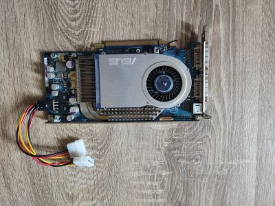 Лот: 16281912. Фото: 1. Asus EN7800GT. Видеокарты