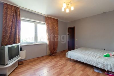 Лот: 25558344. Фото: 1. 3-комн. квартира , Красноярск... Квартиры, студии