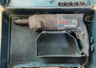 Лот: 21057557. Фото: 1. Перфоратор Bosch gbh 2-24dsr. Электроинструмент