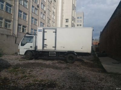 Лот: 15295381. Фото: 1. Продам грузовик Isuzu ELF рефрижератор. Грузовики, автобусы, спецтехника