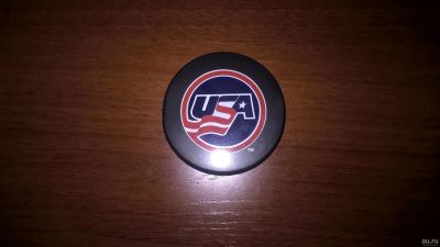 Лот: 13577231. Фото: 1. Шайба USA. Мячи, ракетки, шайбы, клюшки