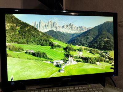 Лот: 25515464. Фото: 1. Монитор 24" Samsung S24B300BL... ЖК-мониторы