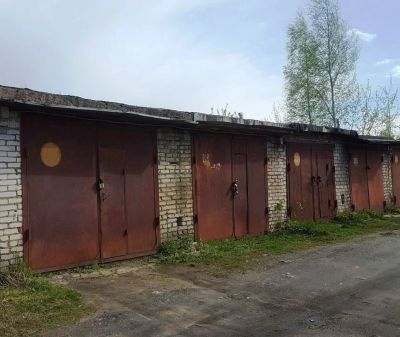Лот: 17650715. Фото: 1. Сниму в аренду небольшой гараж... Гаражи, парковочные места