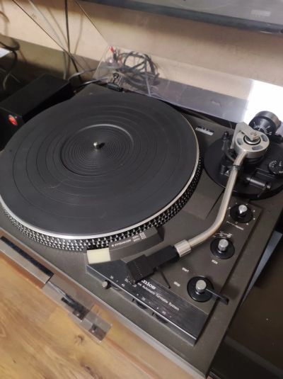 Лот: 19577505. Фото: 1. Technics 1900. Виниловые проигрыватели и электрофоны
