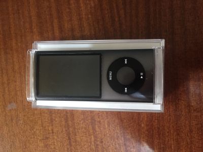 Лот: 11830951. Фото: 1. Ipod nano 5 8gb. Плееры