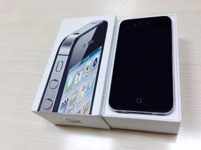 Лот: 3371351. Фото: 1. iPhone 4S 16gb в хорошем состоянии. Смартфоны