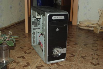 Лот: 7087276. Фото: 1. коробка процессора с чем -то внутри. Процессоры
