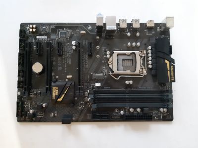Лот: 14843868. Фото: 1. Материнская плата GIGaBYTE GA-Z270P-D3... Материнские платы