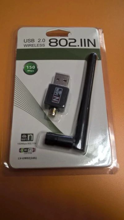 Лот: 10114778. Фото: 1. Сетевая карта, адаптер Wi-Fi USB... Сетевые карты
