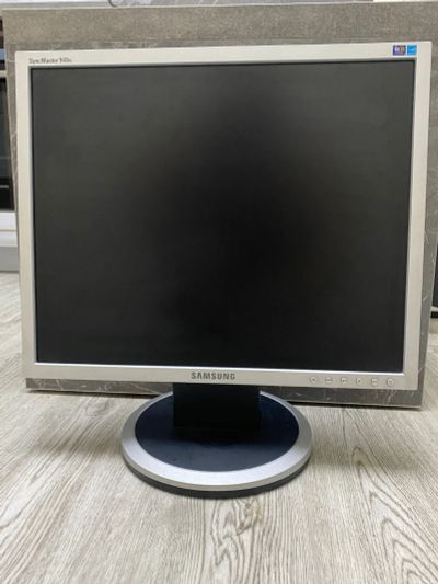 Лот: 16983565. Фото: 1. Монитор Samsung SyncMaster 940N... ЖК-мониторы