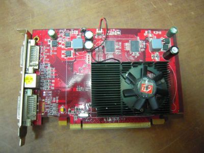 Лот: 7303020. Фото: 1. Видеокарта PCI-E Radeon HD3650... Видеокарты