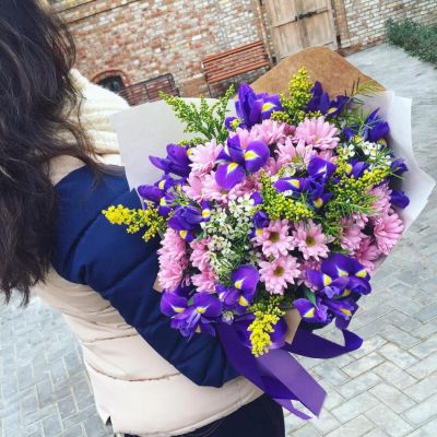 Лот: 7501291. Фото: 1. Сборный букет. Цветы на Щорса... Свежие цветы