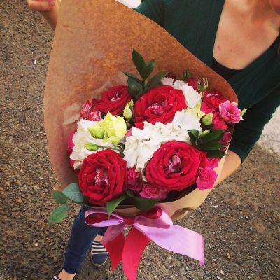 Лот: 7492656. Фото: 1. Сборный букет. Цветы на Щорса... Свежие цветы