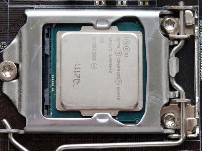 Лот: 15552413. Фото: 1. Процессор Intel Celeron G1840. Процессоры