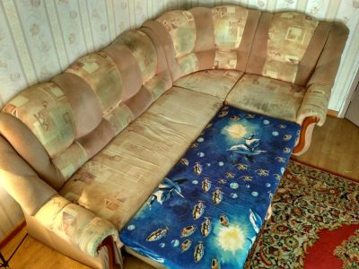 Лот: 7679158. Фото: 1. Диван угловой с креслом срочно... Диваны