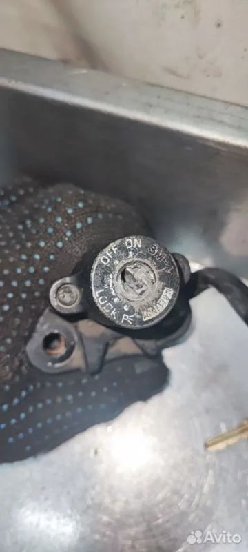 Лот: 22463074. Фото: 1. Замок зажигания Suzuki gsx 600... Запчасти