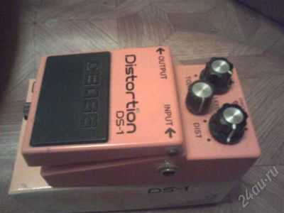 Лот: 629220. Фото: 1. Boss DS-1 distortion. Гитарные эффекты и комбоусилители