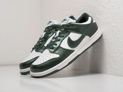 Лот: 20945978. Фото: 1. Кроссовки Nike SB Dunk Low. Кеды, кроссовки, слипоны