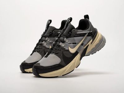 Лот: 23565001. Фото: 1. Кроссовки Nike V2K Run. Кеды, кроссовки, слипоны