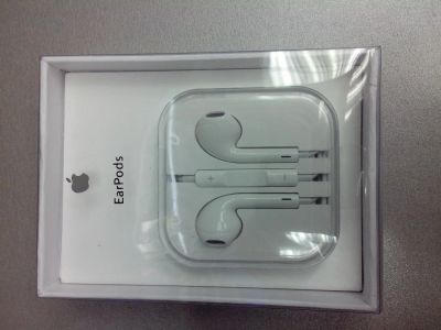 Лот: 4697553. Фото: 1. Наушники EarPods. Красноярск
