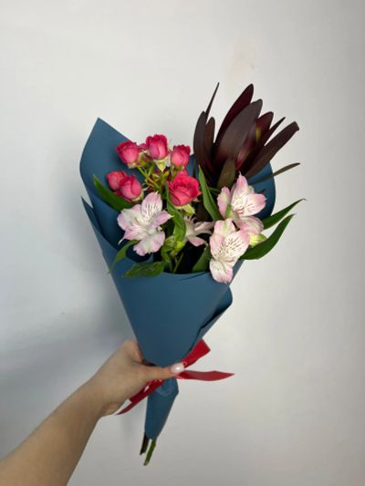 Лот: 24890399. Фото: 1. 3. Букет-комплимент с 1 рубля. Свежие цветы