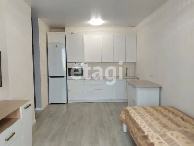 Лот: 25297656. Фото: 1. 3-комн. квартира , Красноярск... Квартиры, студии