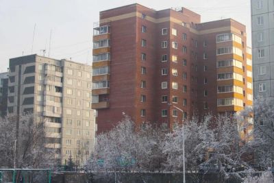 Лот: 6756192. Фото: 1. Продам 2 ком. на Семафорной 17а. Квартиры, студии