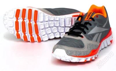 Лот: 3712870. Фото: 1. Кроссовки мужские Reebok Realflex... Кеды, кроссовки, слипоны