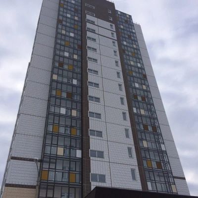 Лот: 9706578. Фото: 1. Продам Алексеева 3 студия 35кв. Квартиры, студии