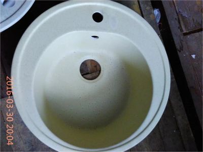 Лот: 7246045. Фото: 1. Кухонная мойка из мрамора цвет... Мойки кухонные