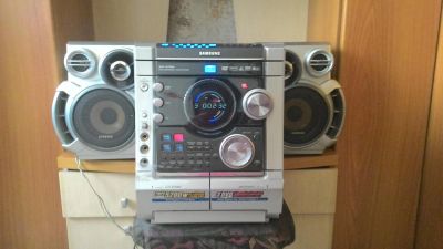 Лот: 6906318. Фото: 1. Музыкальный центр Samsung - MAX-KJ750W. Музыкальные центры, магнитолы