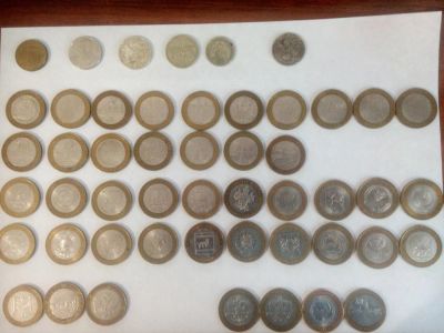 Лот: 10959650. Фото: 1. Биметалл 10р + 2р+1р 47 штук. Наборы монет