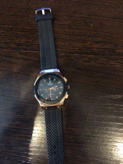 Лот: 7158095. Фото: 1. Часы Hublot geneve. Другие наручные часы