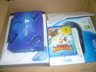 Лот: 1881589. Фото: 1. PS Vita Wi-Fi + акссесуары. Игровые приставки, консоли