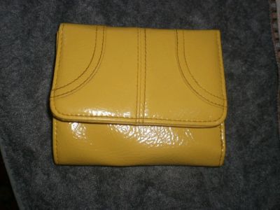 Лот: 4576409. Фото: 1. кошелек детский желтый. Другое (игрушки)