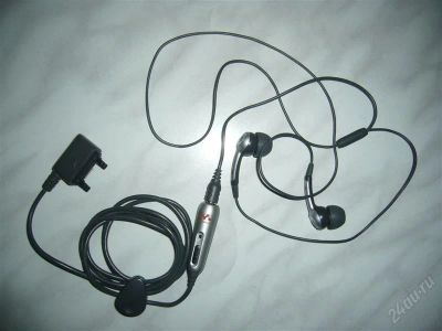 Лот: 1210342. Фото: 1. Наушники для телефона Sony Ericsson. Красноярск