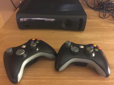 Лот: 7587879. Фото: 1. X-box 360 Elite 120Gb HDD (прошит... Игровые приставки, консоли