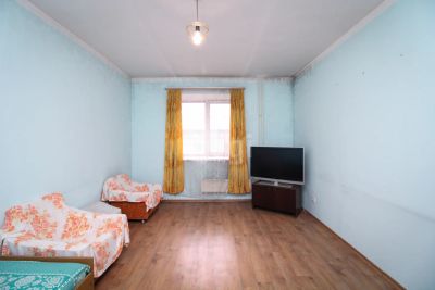 Лот: 20614383. Фото: 1. Продам 1-комн. кв. 41.7 кв.м... Квартиры, студии