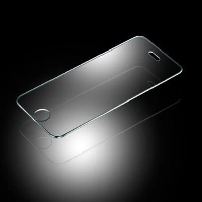 Лот: 6984656. Фото: 1. Защитное стекло для iphone 5,5s. Дисплеи, дисплейные модули, тачскрины