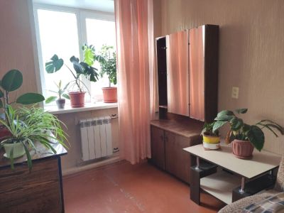 Лот: 15427286. Фото: 1. Сдам комнату 14 кв. м. в 3-х комнатной... Квартиры, студии