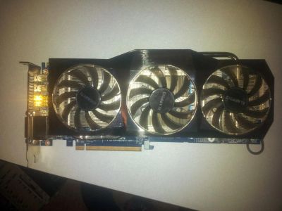 Лот: 4900837. Фото: 1. Видеокарта Gigabyte Radeon HD... Видеокарты